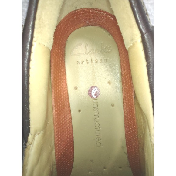 Clarks Artisan Unstructured Brown Leather Button Accent Slip On Loafers 7.5M - Picture 7 of 10